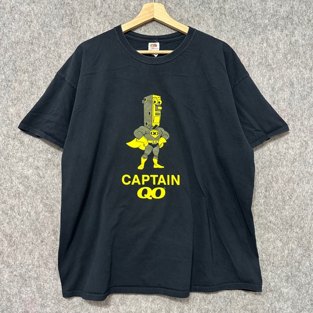 Fruit of the Loom Captain Qo Graphic T Shirt Mens 2XL Black Square D Mascot Tee